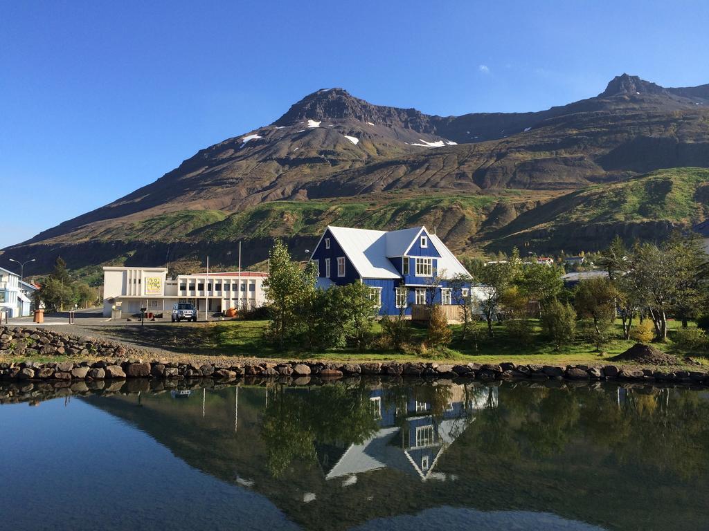 The Old Apothecary Hotel Egilsstaðir Eksteriør billede